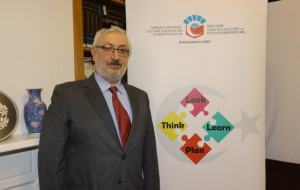 İngiltere Türk Eğitim Konsersiyumu yeni yönetimini seçti