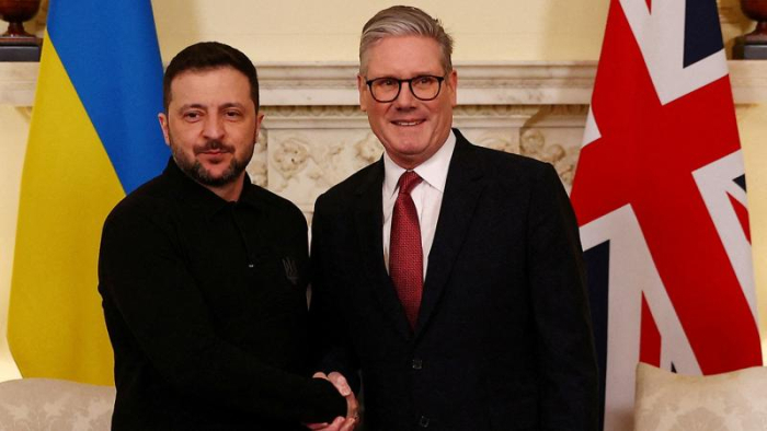 Trump-Putin görüşmesi öncesi Starmer ile Zelenskiy Londra'da bir araya geldi